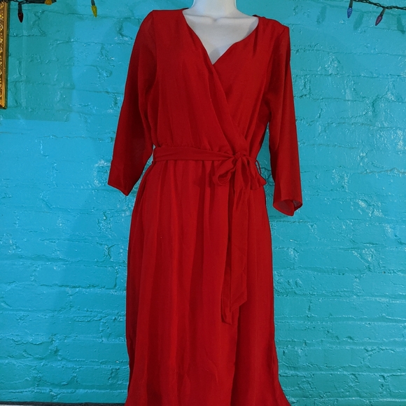 Love, Sadie red dress - Picture 3 of 5